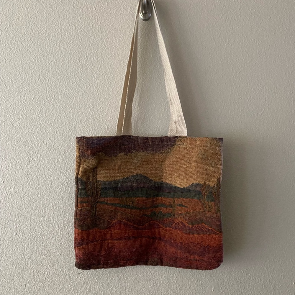 Cute little Southwestern style tapestry purse-tote🍁🍂🍃